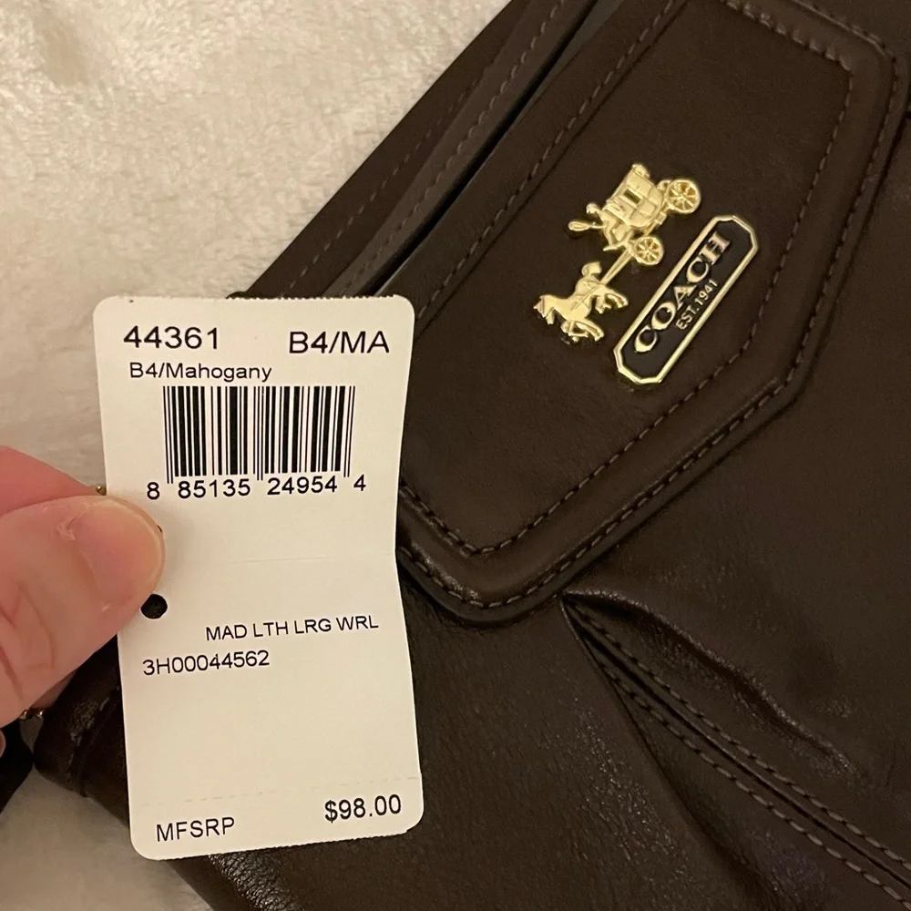 Coach Madison Leather Large Wristlet in Mahogany - Picture 2 of 6